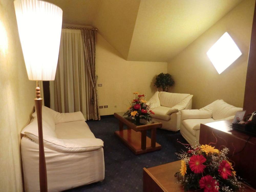 Hotel Bellavista Montebelluna Extérieur photo